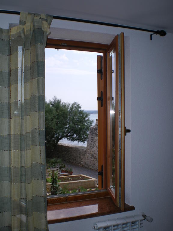Apartments Edo Novigrad Istria Szoba fotó